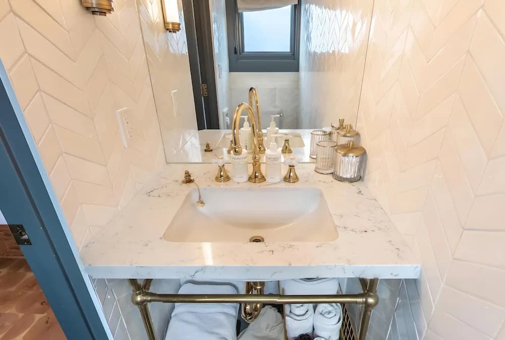 Gold-Diggers Hotel - photo 9