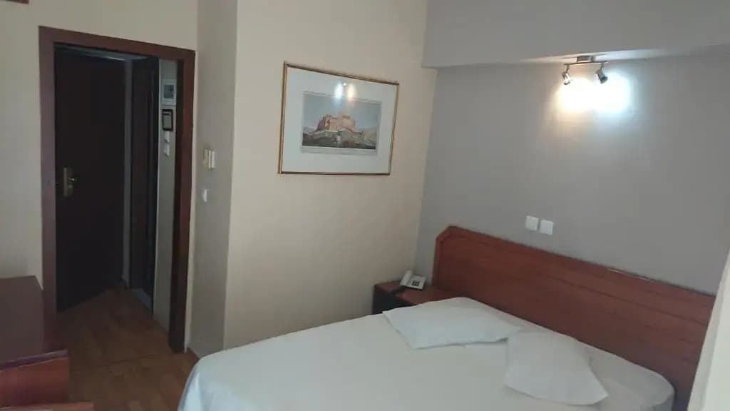 Economy Hotel - photo 5