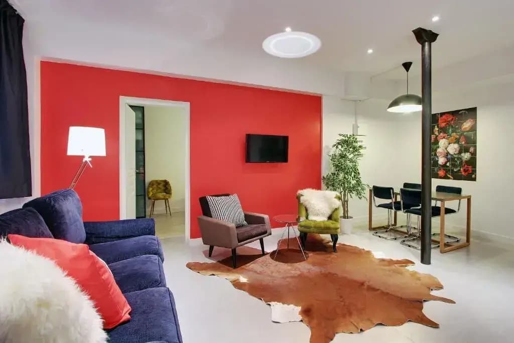 Short Stay Group Museum View Serviced Apartments - photo 3