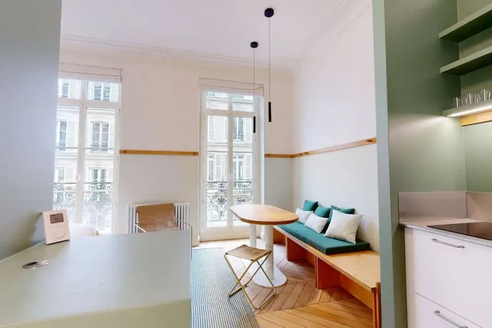 Joivy Delightful 1bed Studio w/ Shared Co-working - photo 15