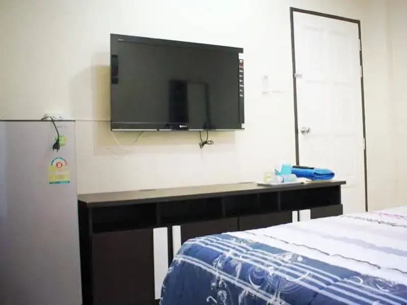 Rompon Guesthouse - photo 8