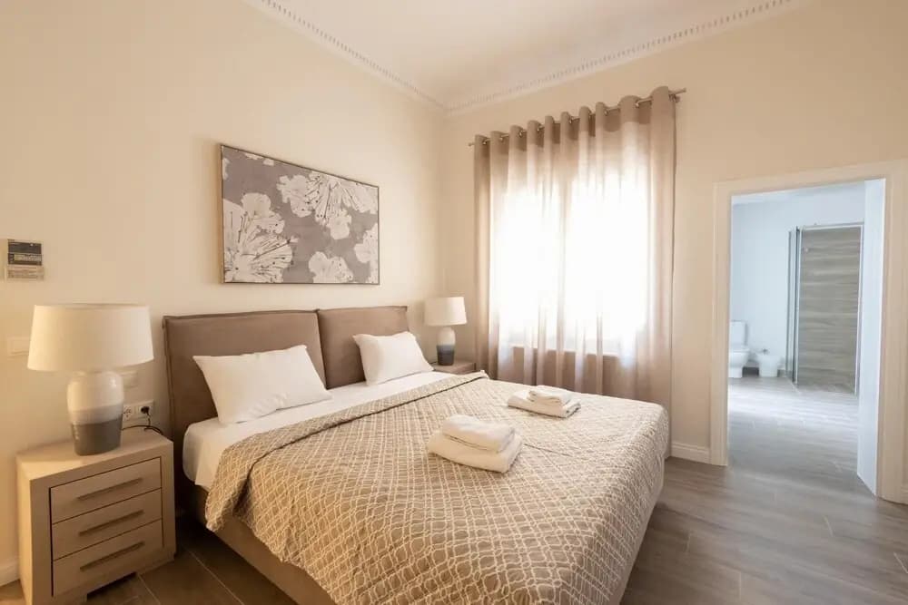 Ancient Athens Great Apt Home Office w Acropolis View - photo 6