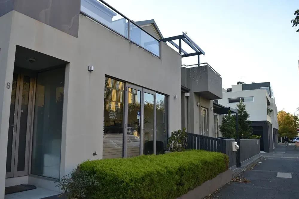Amawind Apartments - main photo