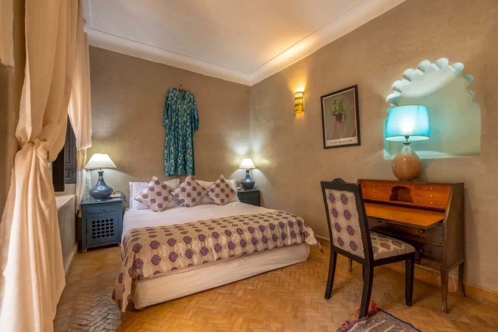 Riad Saba - photo 30