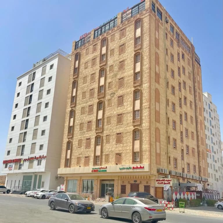 Al Hussam Hotel Apartments - photo 1