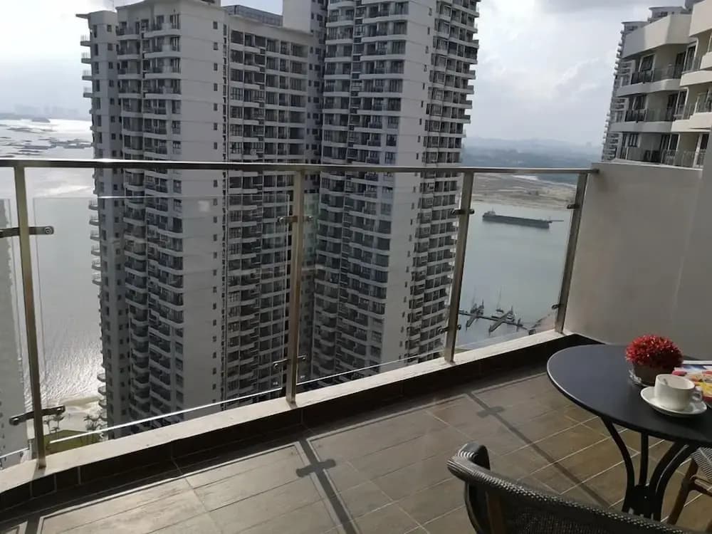 Favoured Seaview Suite - photo 14