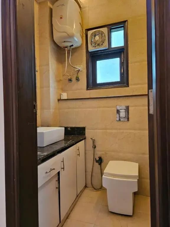 Spacious 2bhk apartment! - photo 7