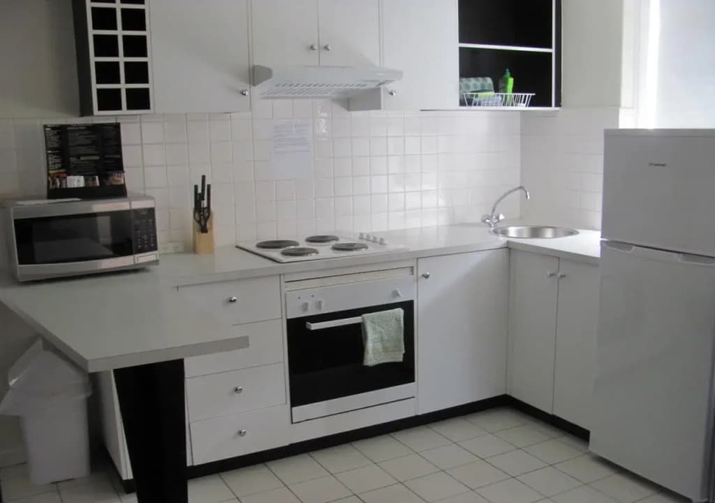 Apartments on Flemington - photo 19