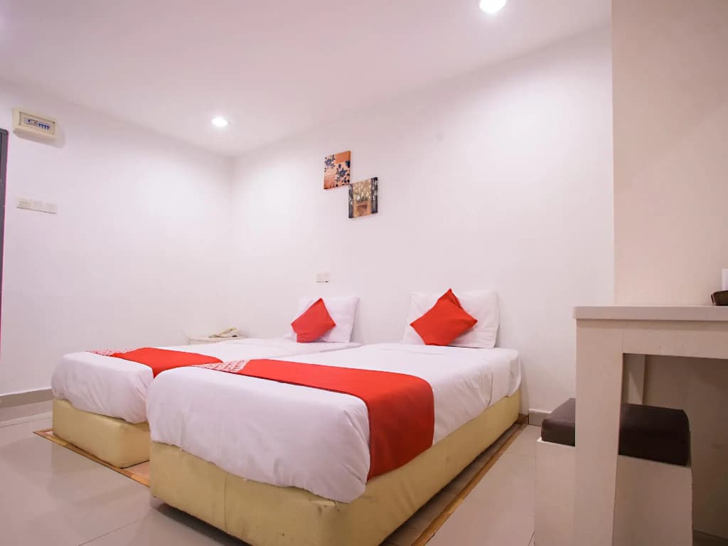 OYO 43961 KK Hotel Kajang - photo 4