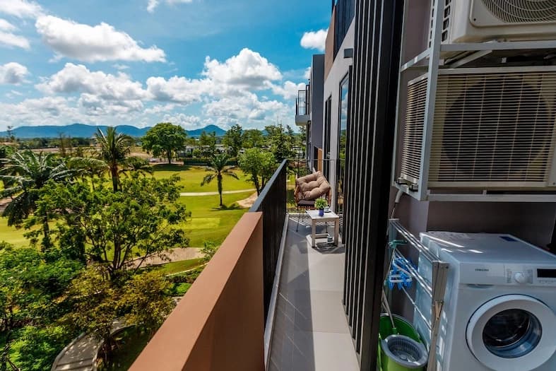 Sky Park Golg View 2BR Bang Tao Laguna Flat - photo 4