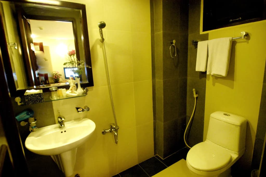 The Summer Hotel - photo 10