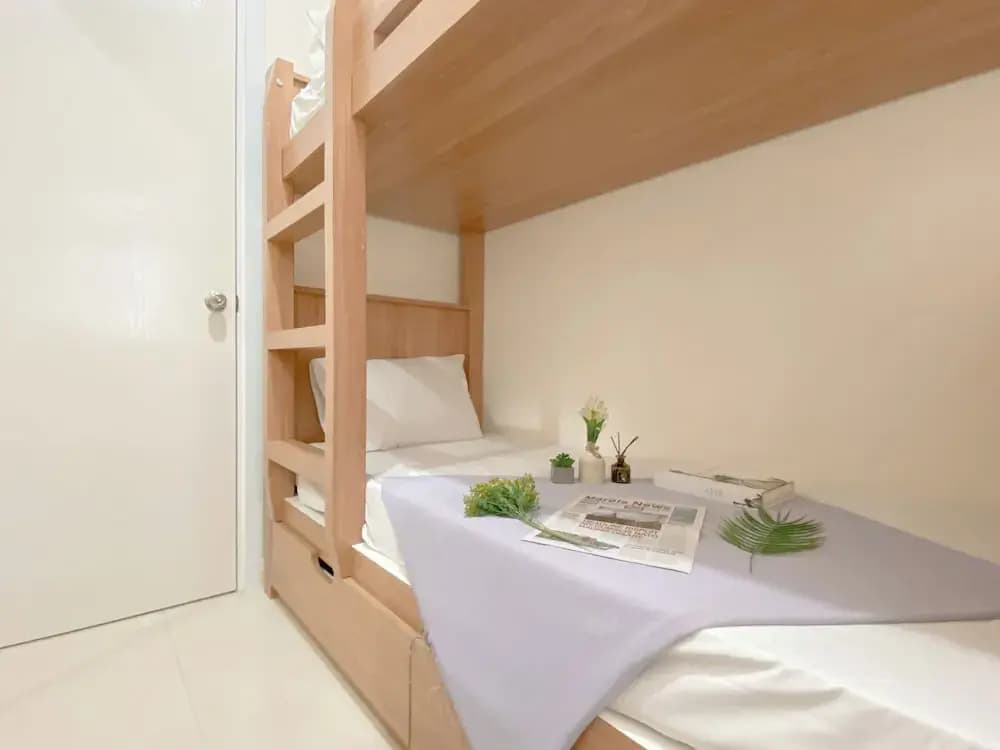 Compact 2Br Apartment Direct Access To Mall At Green Pramuka City - photo 5