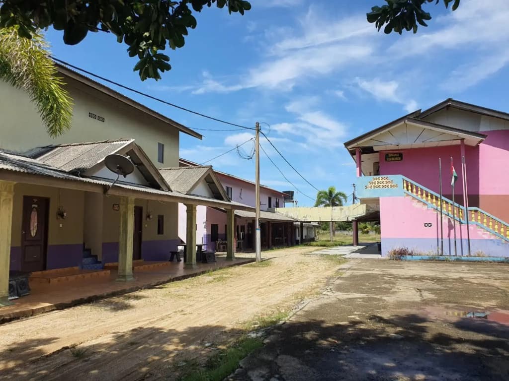 OYO 90302 Dimuara Chalet Tok Bali - photo 10