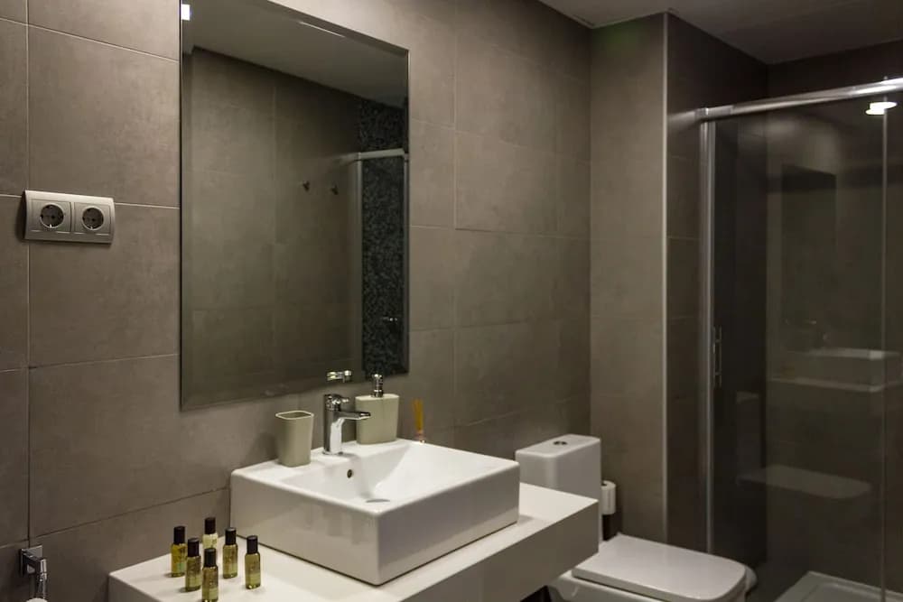 Arenal Suites - photo 8
