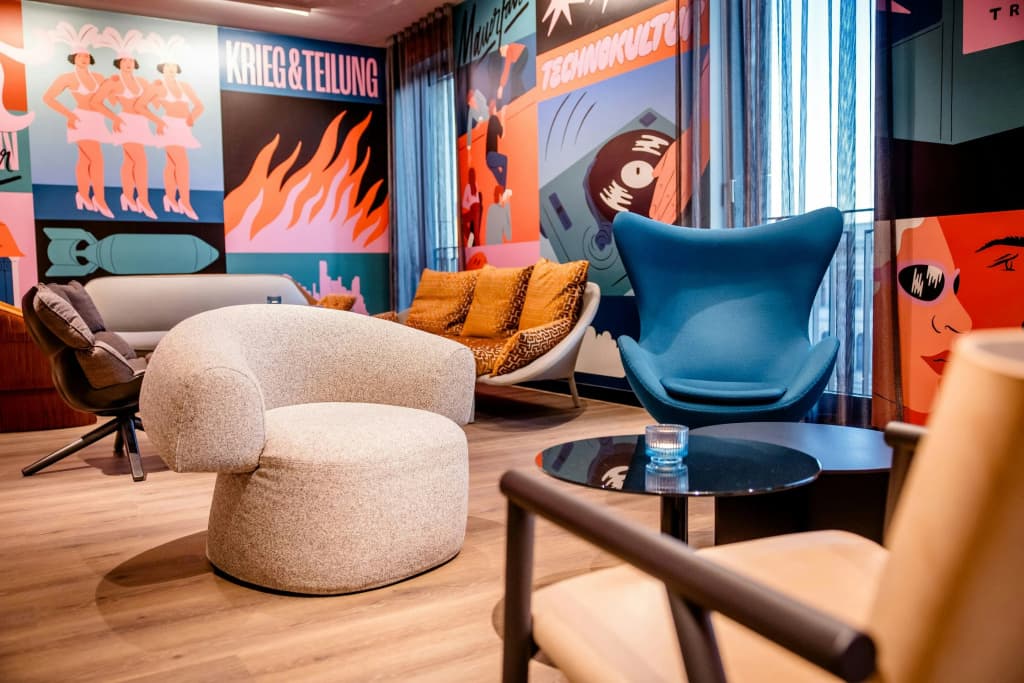 Motel One Berlin-Potsdamer Platz - photo 33
