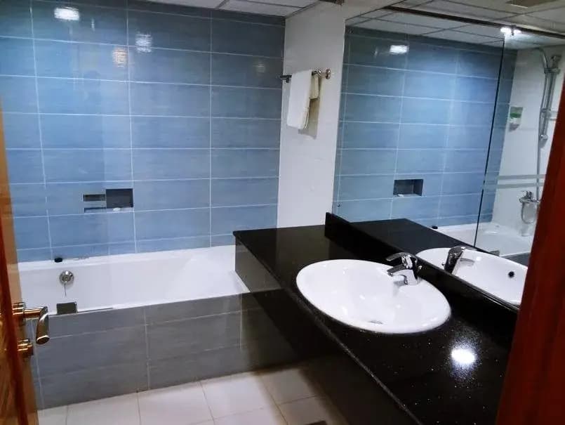 OYO 132 Al Reef Hotel - photo 8