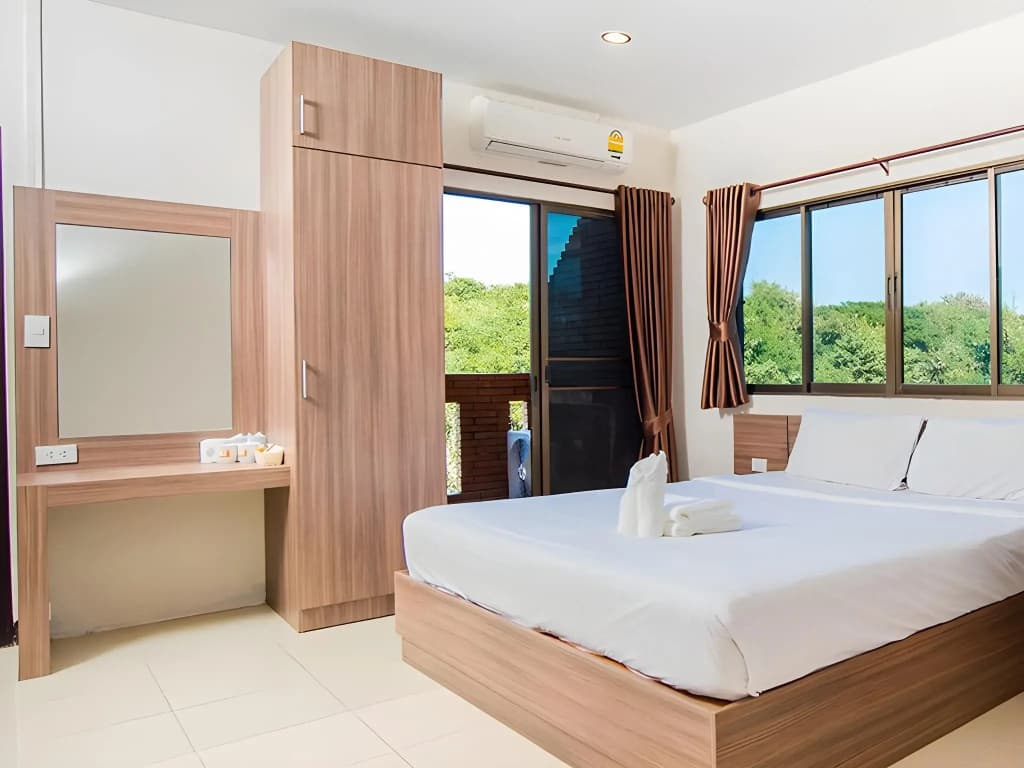 B2 Airport Boutique & Budget Hotel - photo 6