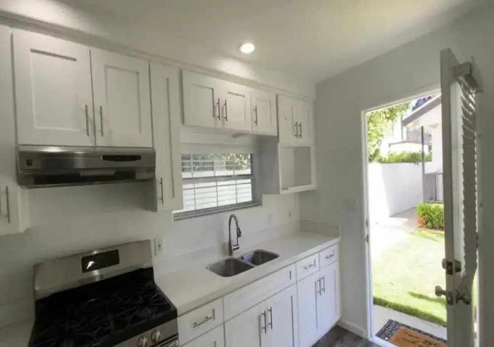Bethel at Sherman Oaks - photo 11