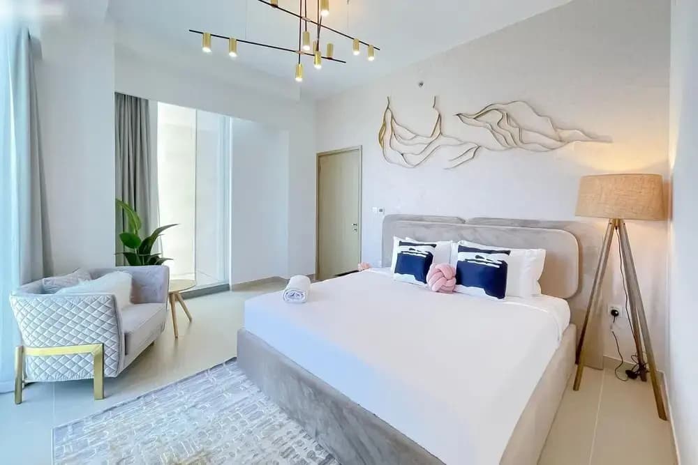 Lux 2 BR Apt With Bluewaters View - photo 2