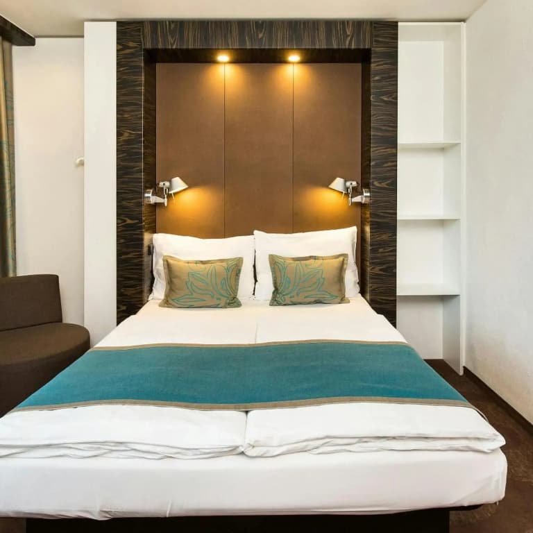 Motel One Wien-Westbahnhof - photo 39
