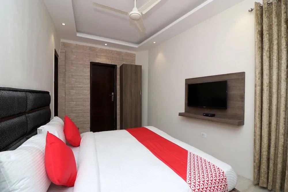 OYO Flagship 24107 Church House - photo 4