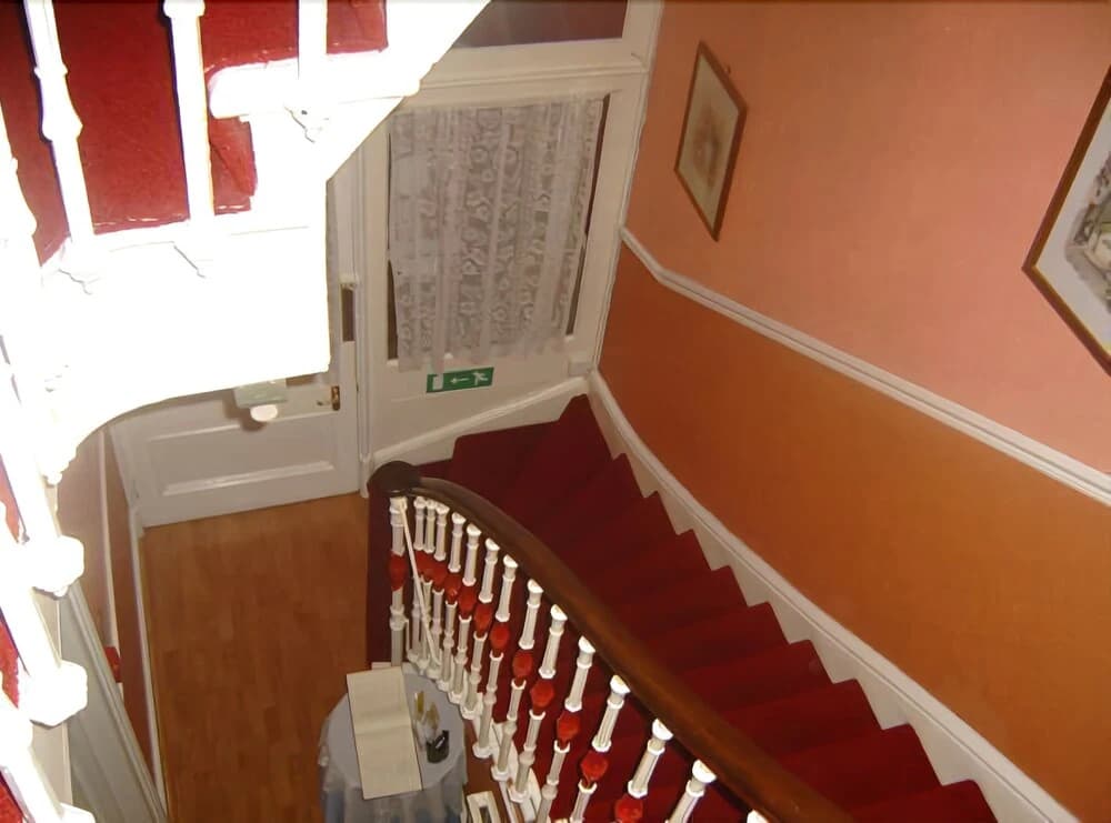 Granville Guest House - photo 11