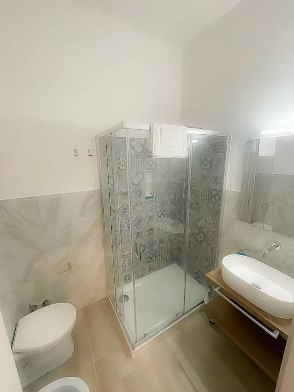 Cinemovie Guesthouse - photo 6