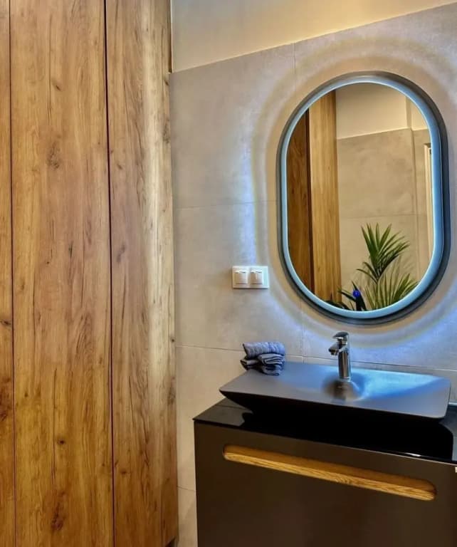 O&O GROUP -Classy Urban Haven Near Psyri - photo 8