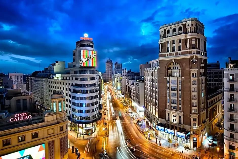 FUENCARRAL BARCELO Apartaments PARKING TPH - photo 12