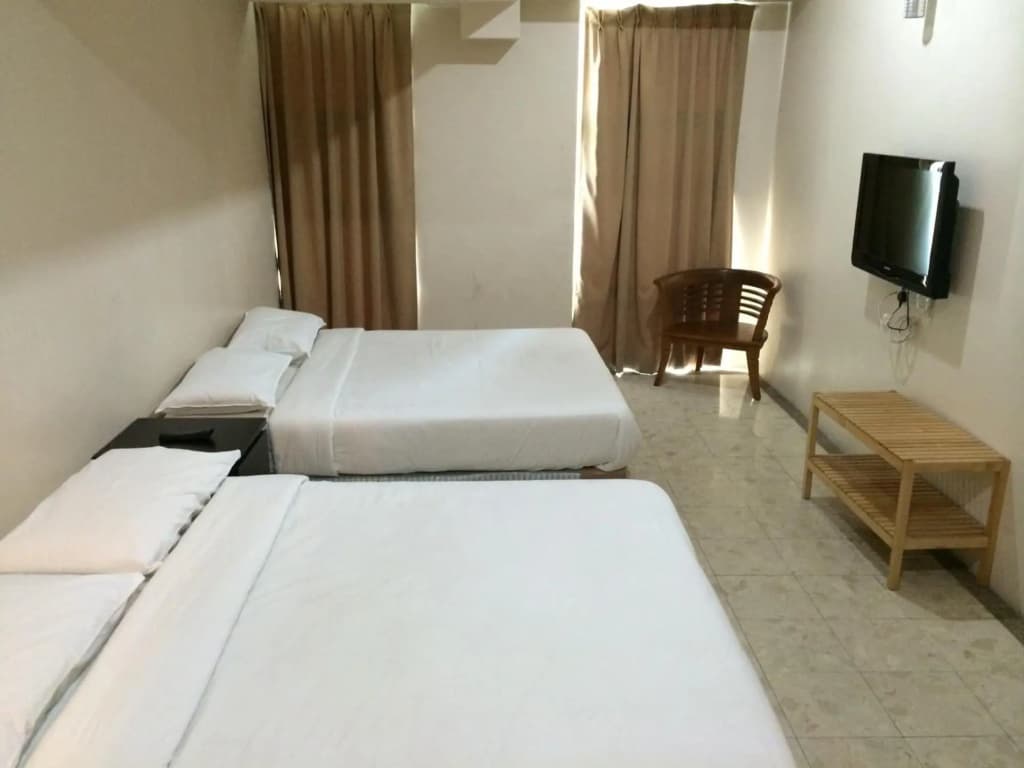 Hotel Zamburger Sg Bakap - photo 4