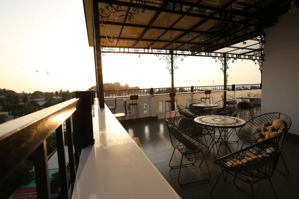 Thanh Vy Hotel - photo 19