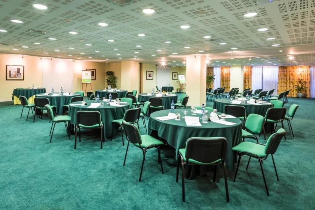 Holiday Inn Lisbon by IHG - photo 29