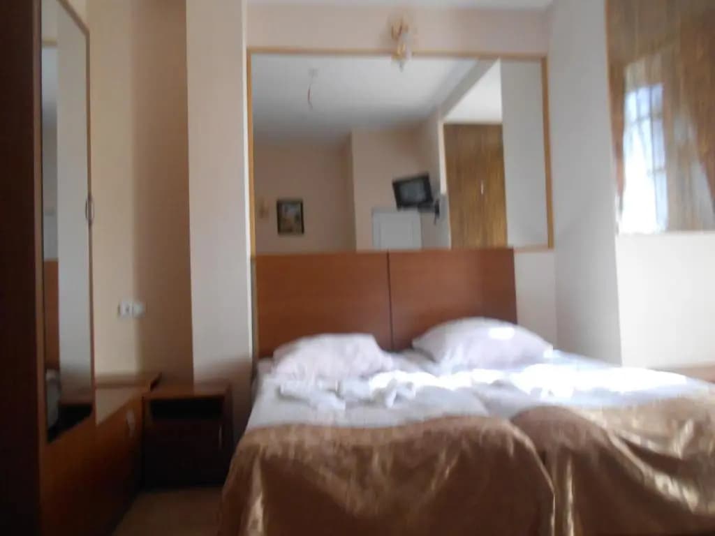 Noah's Ark B&B - photo 2