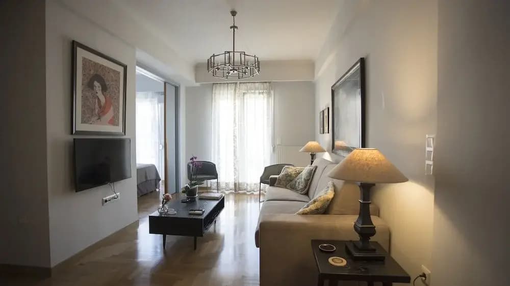 Elegant apartment under Acropolis - photo 4