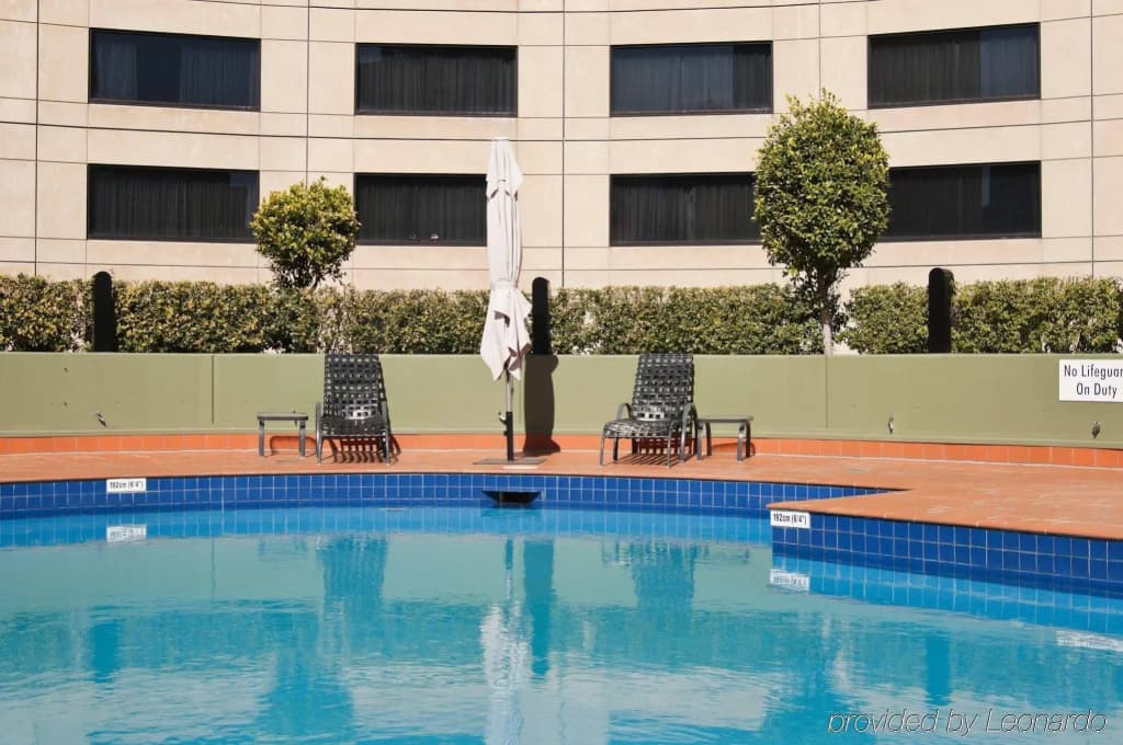 Crowne Plaza Melbourne by IHG - photo 21