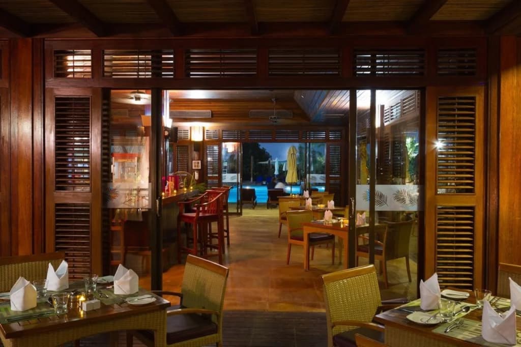 Radisson Blu Resort, Sharjah - photo 27