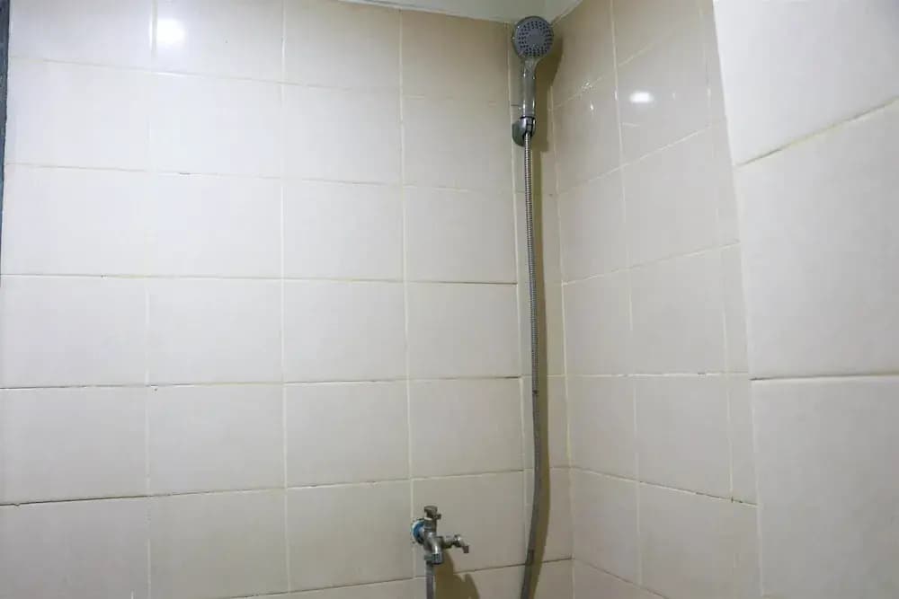 Modern And Nice Studio At Titanium Square Apartment - photo 13