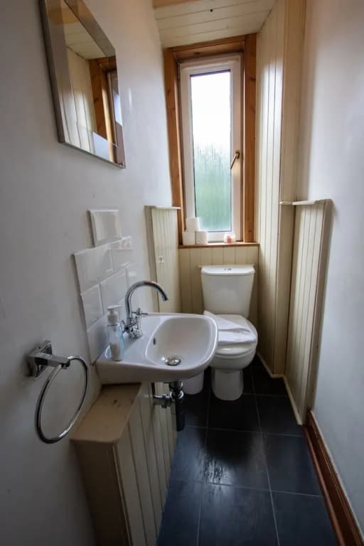 1 Bedroom Flat In Broughton - photo 9