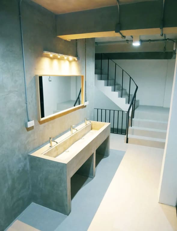 The Companion - Hostel - photo 18