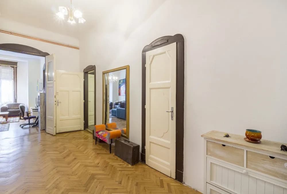 Bessara Apartment - photo 3