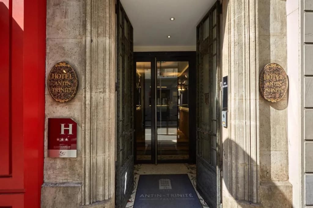 Hôtel Antin Trinité - photo 1