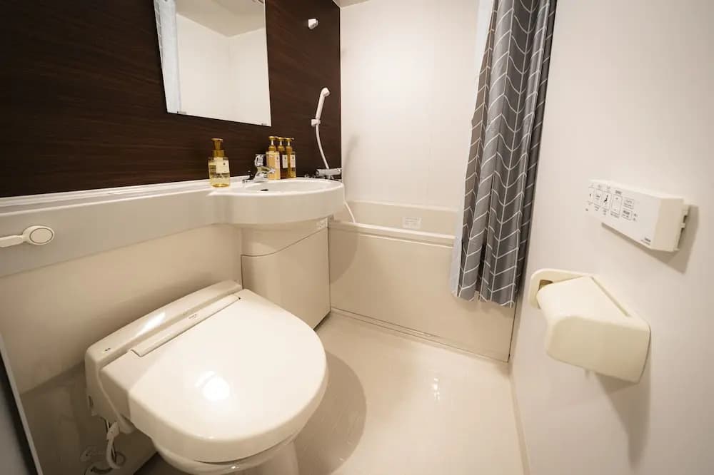 R Hotel Namba South - photo 8