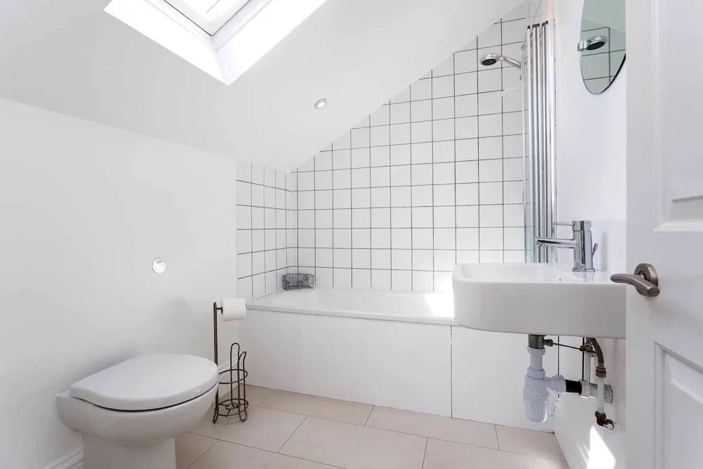 Hammersmith Oasis - photo 9
