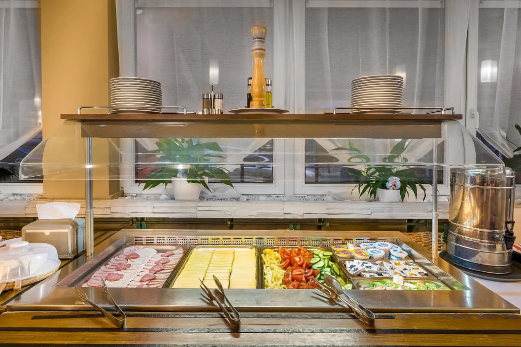 Thomas Hotel Budapest - photo 27