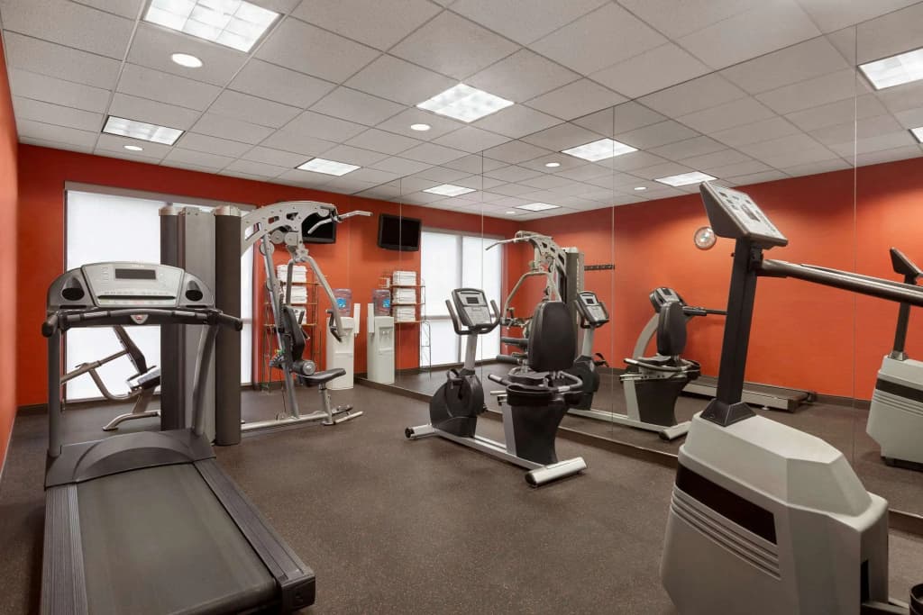 Ramada by Wyndham Suites Orlando Airport - photo 20