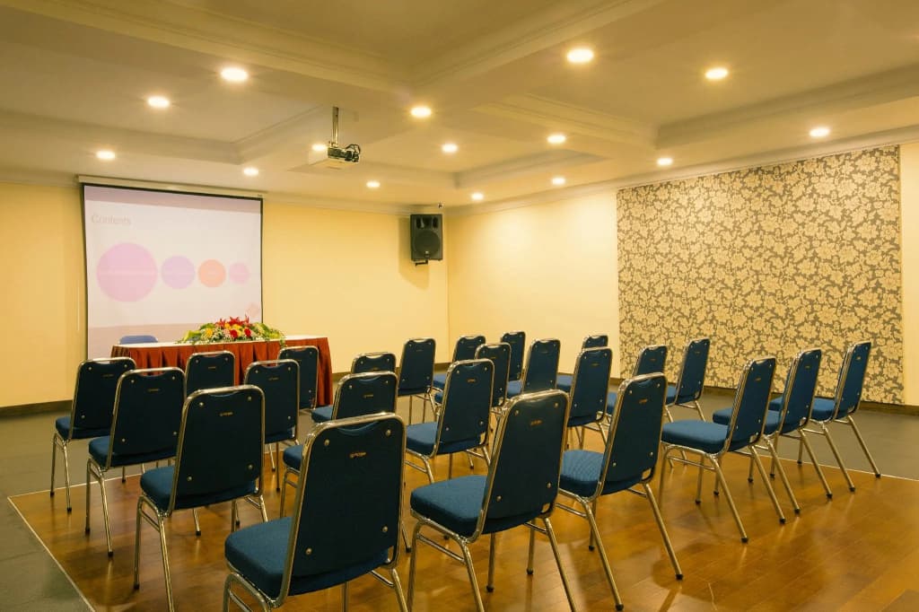 Bi Executive Hotel - photo 19