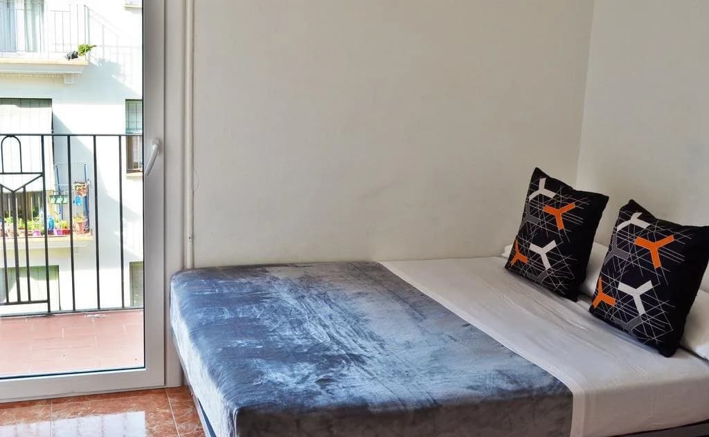 MybedBCN - photo 5