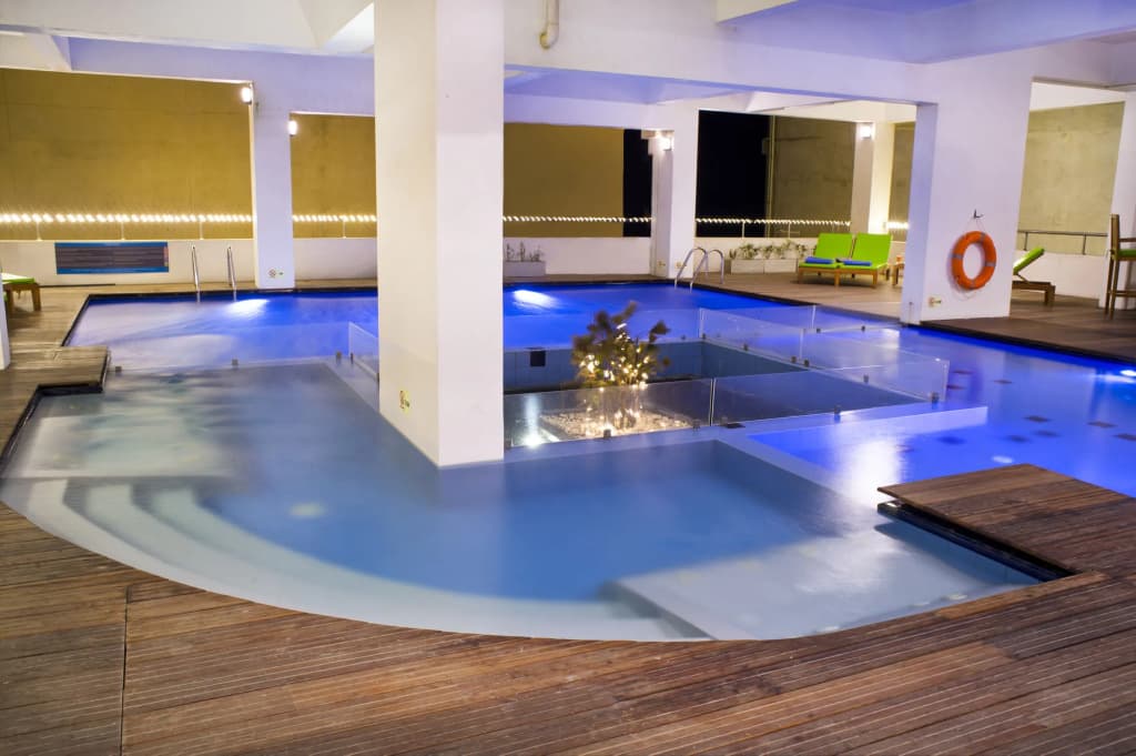 Ocean Edge Suites & Hotel Colombo - photo 16