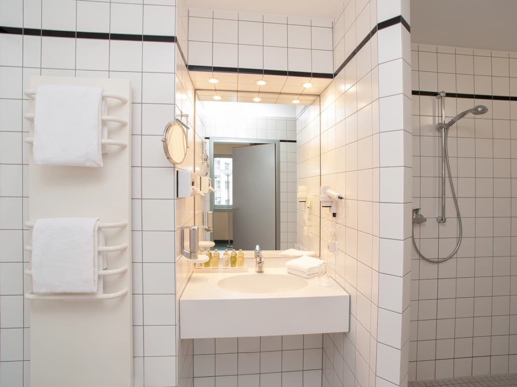 Victor’s Residenz-Hotel Berlin-Tegel - photo 9