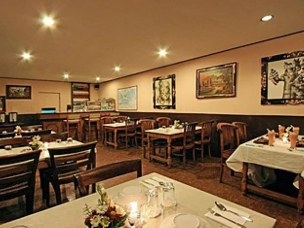 OYO 3244 Grand Chandra Hotel - photo 21